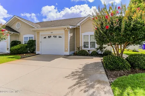 103 Treasure Cove Newport NC 28570