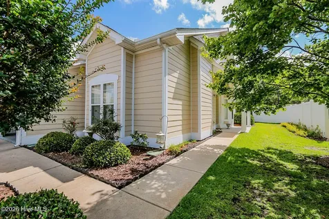 103 Treasure Cove Newport NC 28570