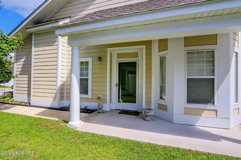 103 Treasure Cove Newport NC 28570