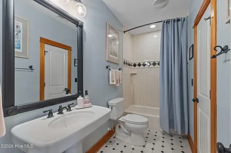 210 Taylorwood Drive Beaufort NC 28516