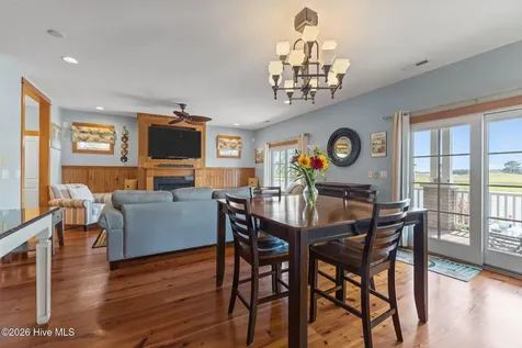 210 Taylorwood Drive Beaufort NC 28516