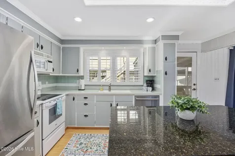407 35th Street Sunset Beach NC 28468
