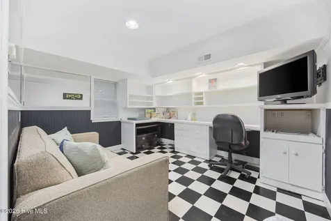 407 35th Street Sunset Beach NC 28468