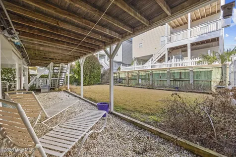 407 35th Street Sunset Beach NC 28468