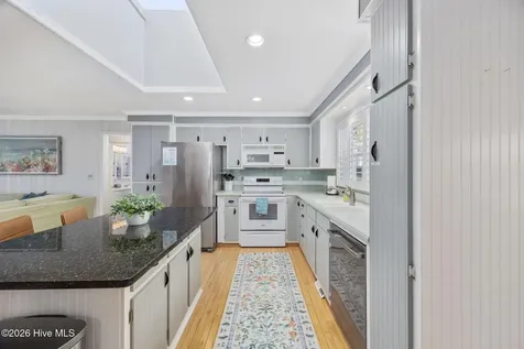 407 35th Street Sunset Beach NC 28468