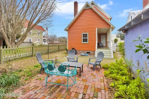 409 Hancock Street New Bern NC 28562