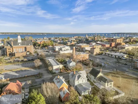 409 Hancock Street New Bern NC 28562