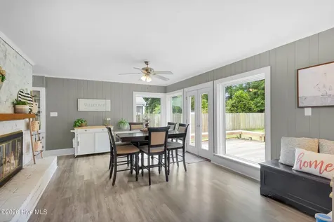 1912 Greenbriar Road Kinston NC 28501