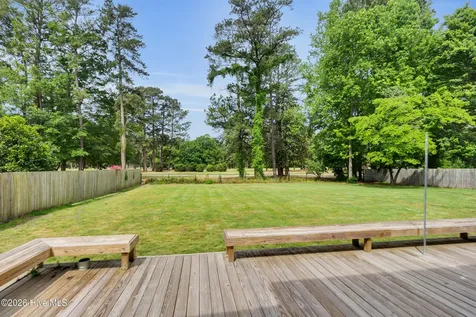 1912 Greenbriar Road Kinston NC 28501
