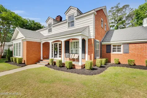 1912 Greenbriar Road Kinston NC 28501
