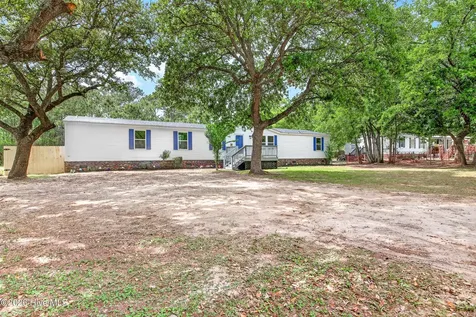 335 Queens Haven Road Hubert NC 28539