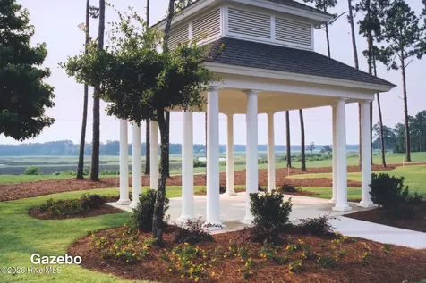 337 River Village Square Shallotte NC 28470