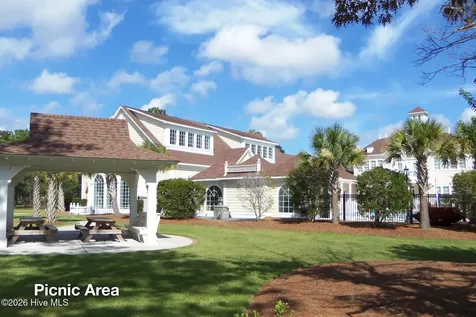 337 River Village Square Shallotte NC 28470