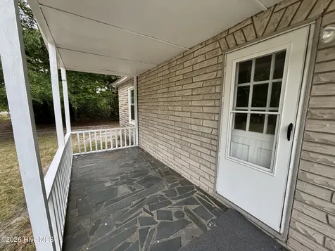 2455 Quewhiffle Road Aberdeen NC 28315