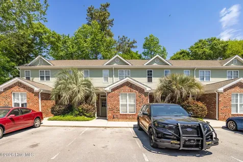 5605 Moss Vine Place Wilmington NC 28403