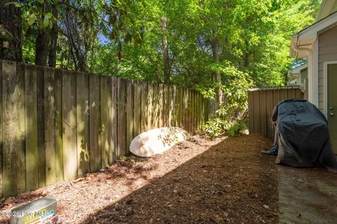 5605 Moss Vine Place Wilmington NC 28403