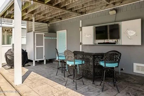 93 W Second Street Ocean Isle Beach NC 28469