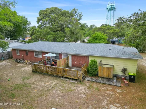 404 Norton Street Oak Island NC 28465