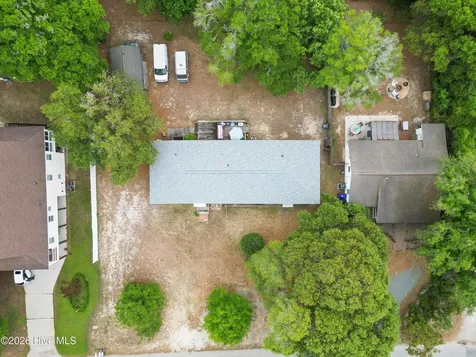 404 Norton Street Oak Island NC 28465
