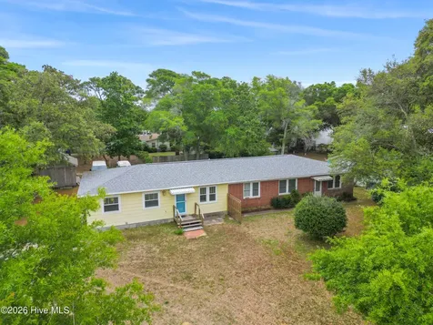 404 Norton Street Oak Island NC 28465