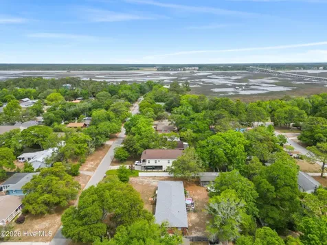 404 Norton Street Oak Island NC 28465