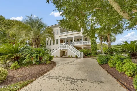 806 Paoli Court Wilmington NC 28409