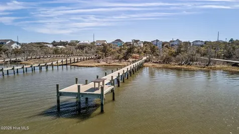 4204 Emerald Drive Emerald Isle NC 28594