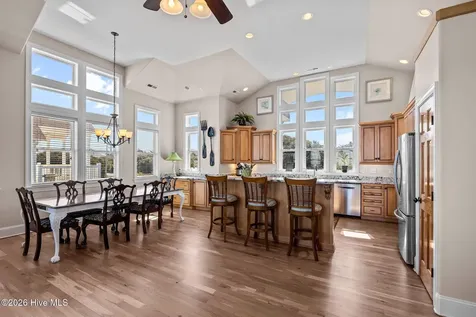4204 Emerald Drive Emerald Isle NC 28594
