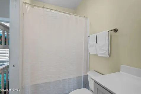 4204 Emerald Drive Emerald Isle NC 28594