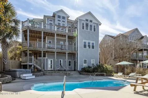 4204 Emerald Drive Emerald Isle NC 28594