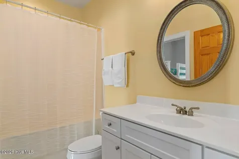 4204 Emerald Drive Emerald Isle NC 28594