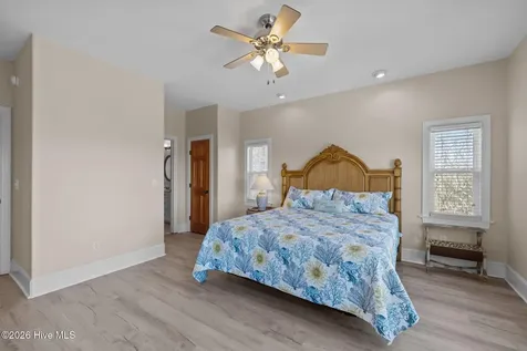 4204 Emerald Drive Emerald Isle NC 28594