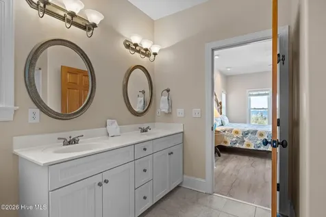4204 Emerald Drive Emerald Isle NC 28594