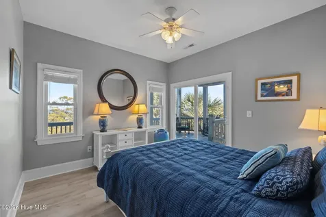 4204 Emerald Drive Emerald Isle NC 28594