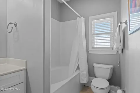 4204 Emerald Drive Emerald Isle NC 28594