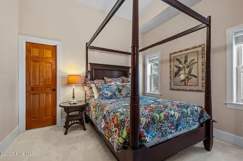 4204 Emerald Drive Emerald Isle NC 28594