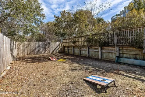 4204 Emerald Drive Emerald Isle NC 28594