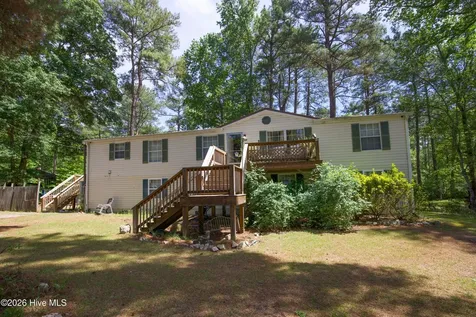 168 Riverview Drive Vass NC 28394