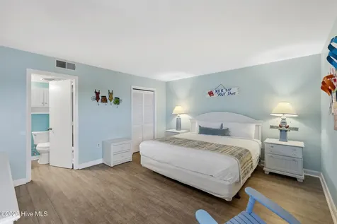 1615 Lake Park Boulevard S Carolina Beach NC 28428