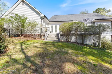 2 Lenoir Court Pinehurst NC 28374