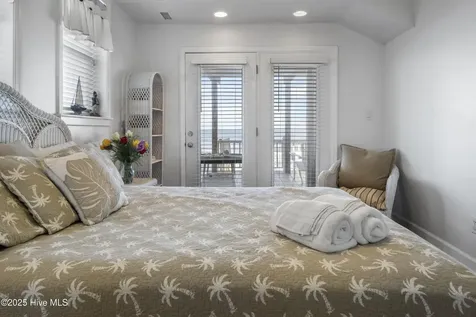 1042 New River Inlet Road North Topsail Beach NC 28460