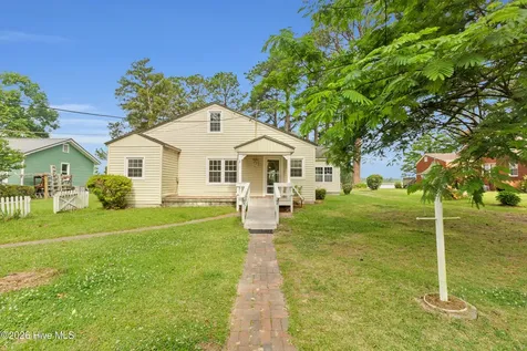 402 Madam Moores Lane New Bern NC 28562