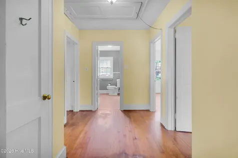 402 Madam Moores Lane New Bern NC 28562