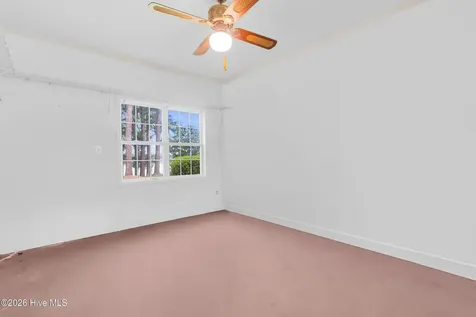 402 Madam Moores Lane New Bern NC 28562