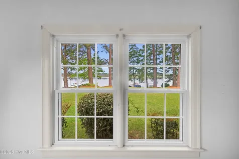 402 Madam Moores Lane New Bern NC 28562