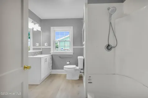 402 Madam Moores Lane New Bern NC 28562