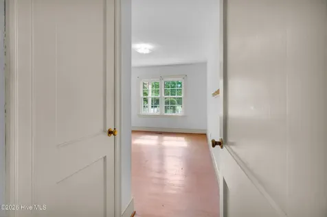 402 Madam Moores Lane New Bern NC 28562