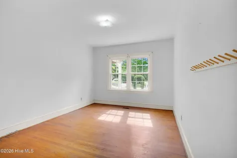 402 Madam Moores Lane New Bern NC 28562