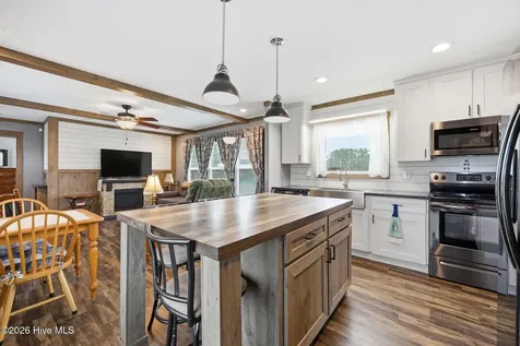 1838 Greene Haynes Road Kinston NC 28504