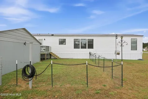 1838 Greene Haynes Road Kinston NC 28504